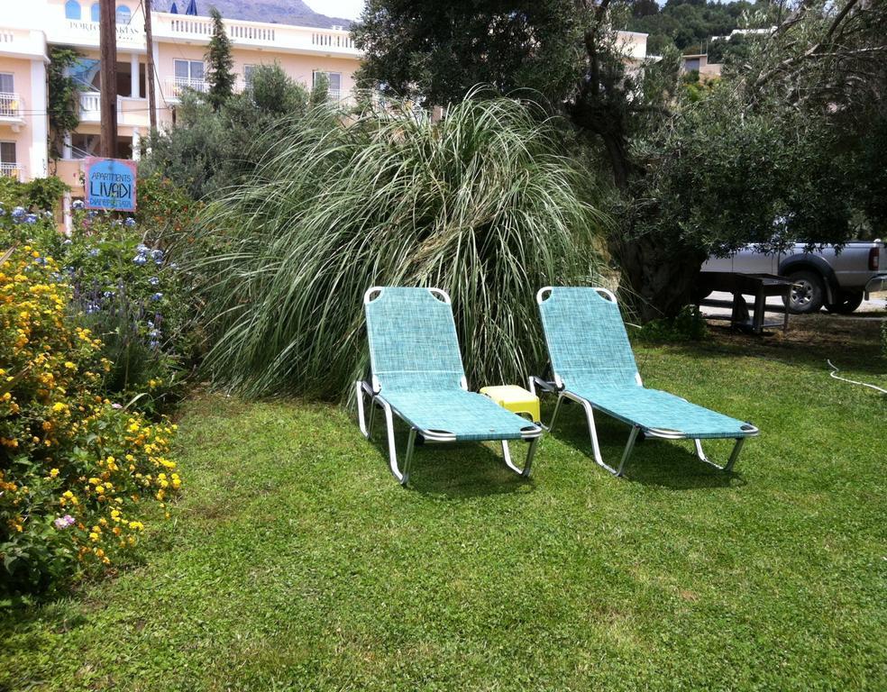 Livadi Apartments Плакиас Экстерьер фото
